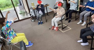 新ロゴTシャツ☆